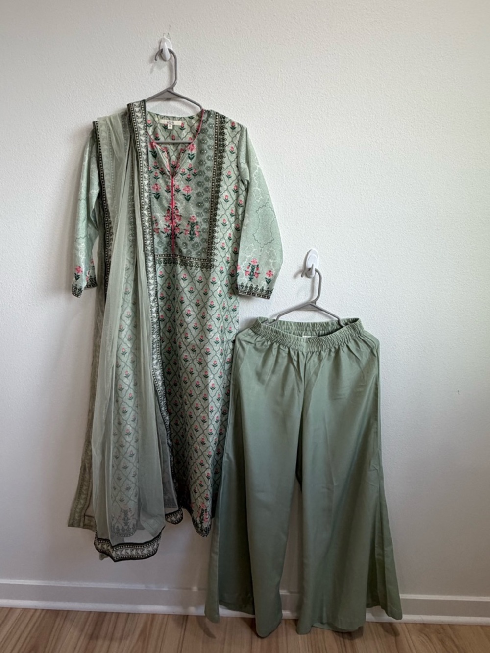 Light Sage Green Printed Kurta with Wide-Leg Salwar